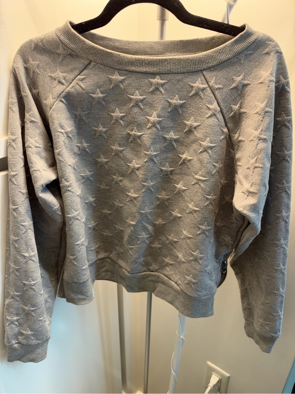 BB DAKOTA WOMENS SUPERSOFT ACROSS THE UNIVERSE PULLOVER IN HEATHER GRAY SIZE L